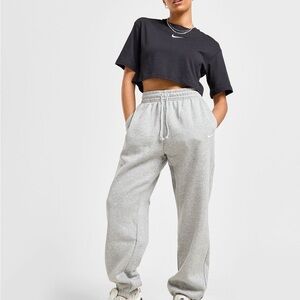 Oversized Nike sweatshirt and pants set for Women grey
